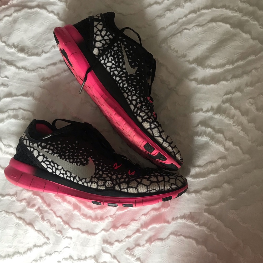Nike Free Runs